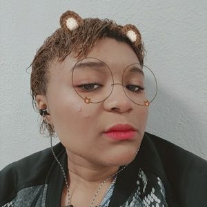 Meet your Posher, Jan?e